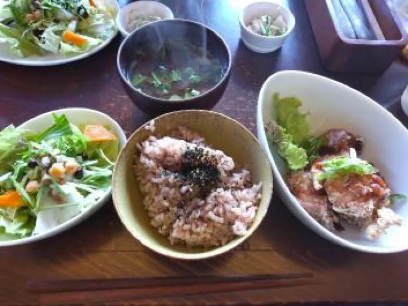 和食料理屋さんでデート中！